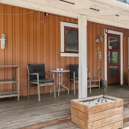Holiday home Amazing In With Kitchen