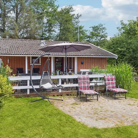 Hébergement de vacances Amazing In With Kitchen Dannemare